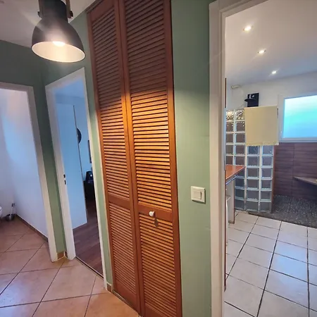 アパート La Soleil グジャン・メストラ