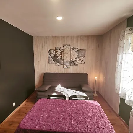 La Soleil アパート グジャン・メストラ